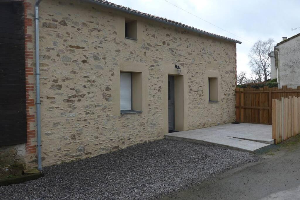 Gite Rural 3 Etoiles, 4 Pers Puy Du Fou Vendee ,Montaigu Clisson La Boissiere-de-Montaigu Exterior foto